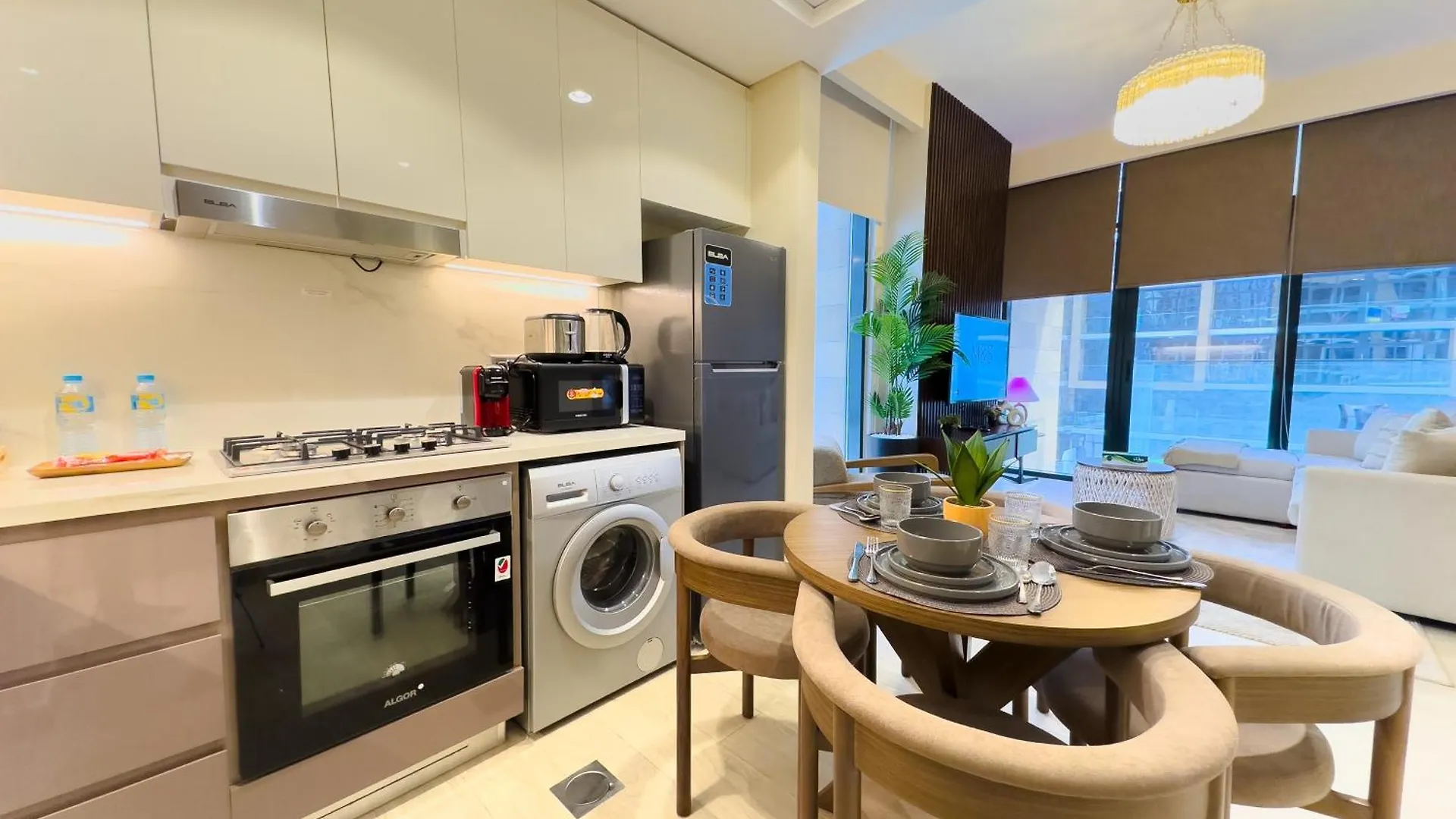Pool View 1Br Modern & Stylish Lägenhet Dubai