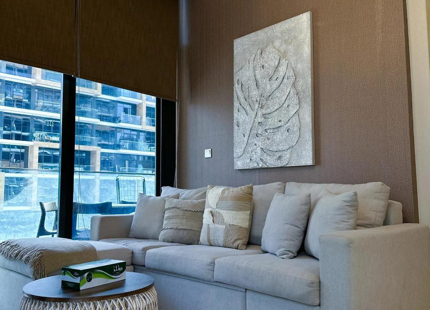 Pool View 1Br Modern & Stylish Lägenhet Dubai